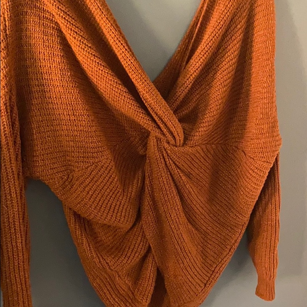 Sweater - Picture 3 of 3
